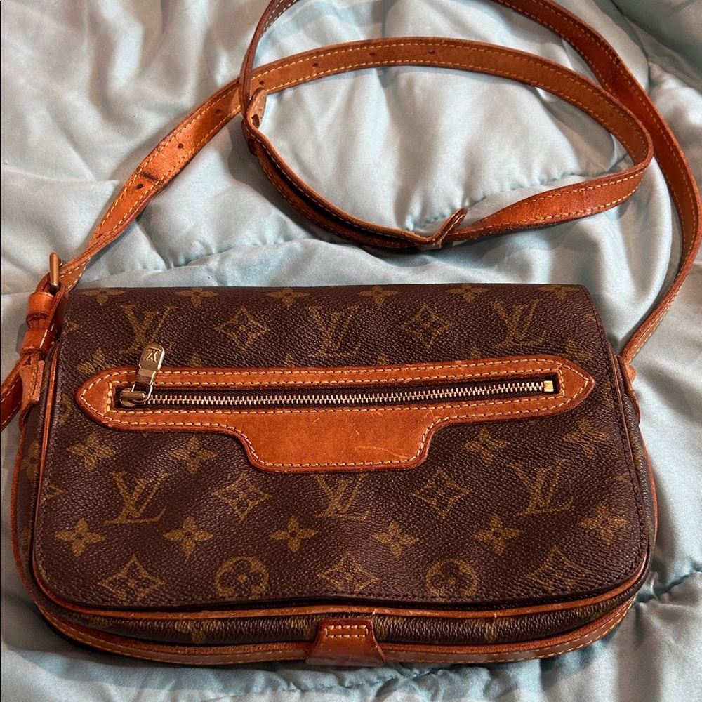 Louis Vuitton Classic Brown Monogram Crossbody Saint Germaine